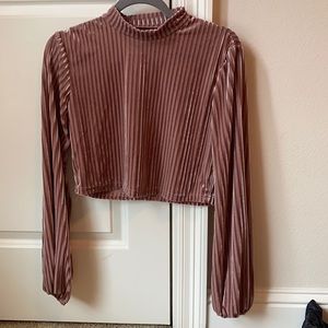 Cropped long sleeve